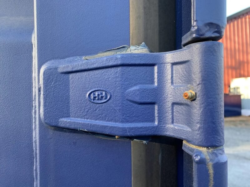 10ft Storage Container with Lock Box - Image 4